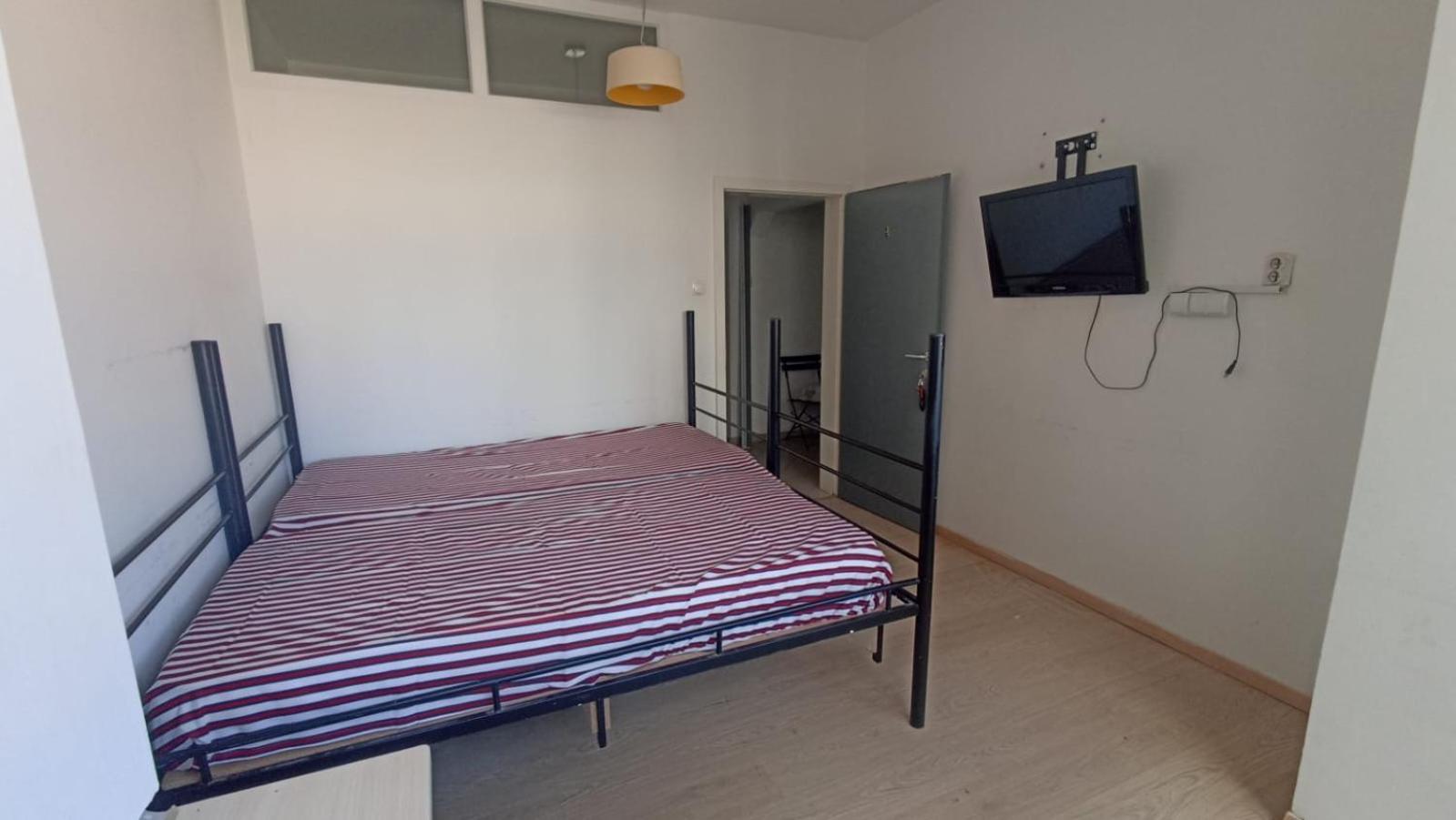 Newborn Comfort Hostel The Biggest Hostel Of Town With Best Location พริสตีนา ภายนอก รูปภาพ