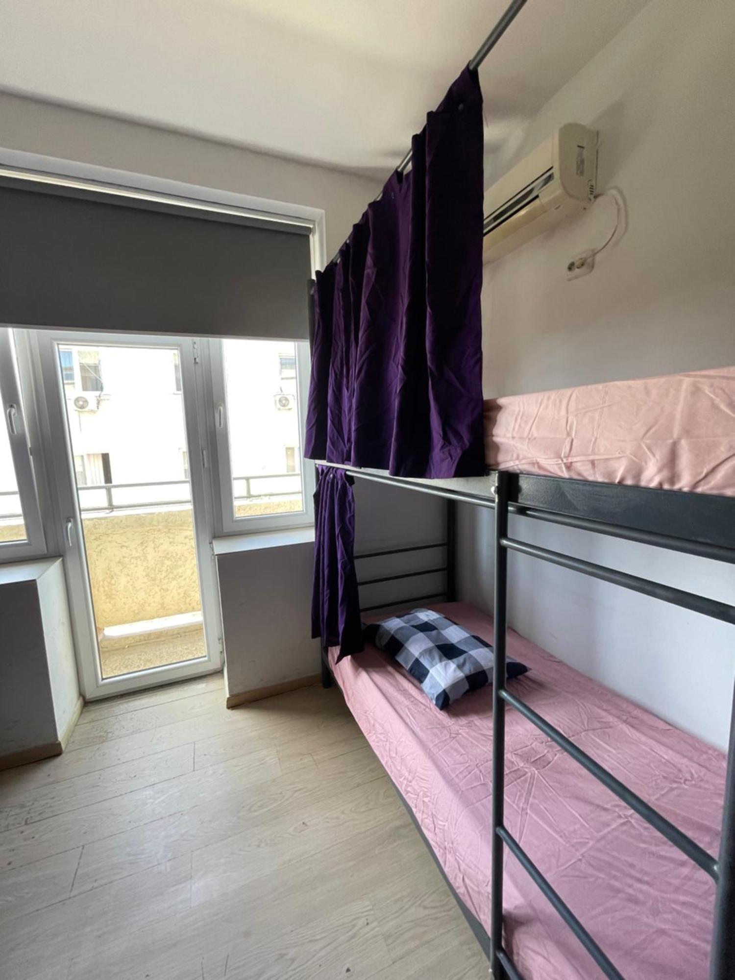 Newborn Comfort Hostel The Biggest Hostel Of Town With Best Location พริสตีนา ภายนอก รูปภาพ