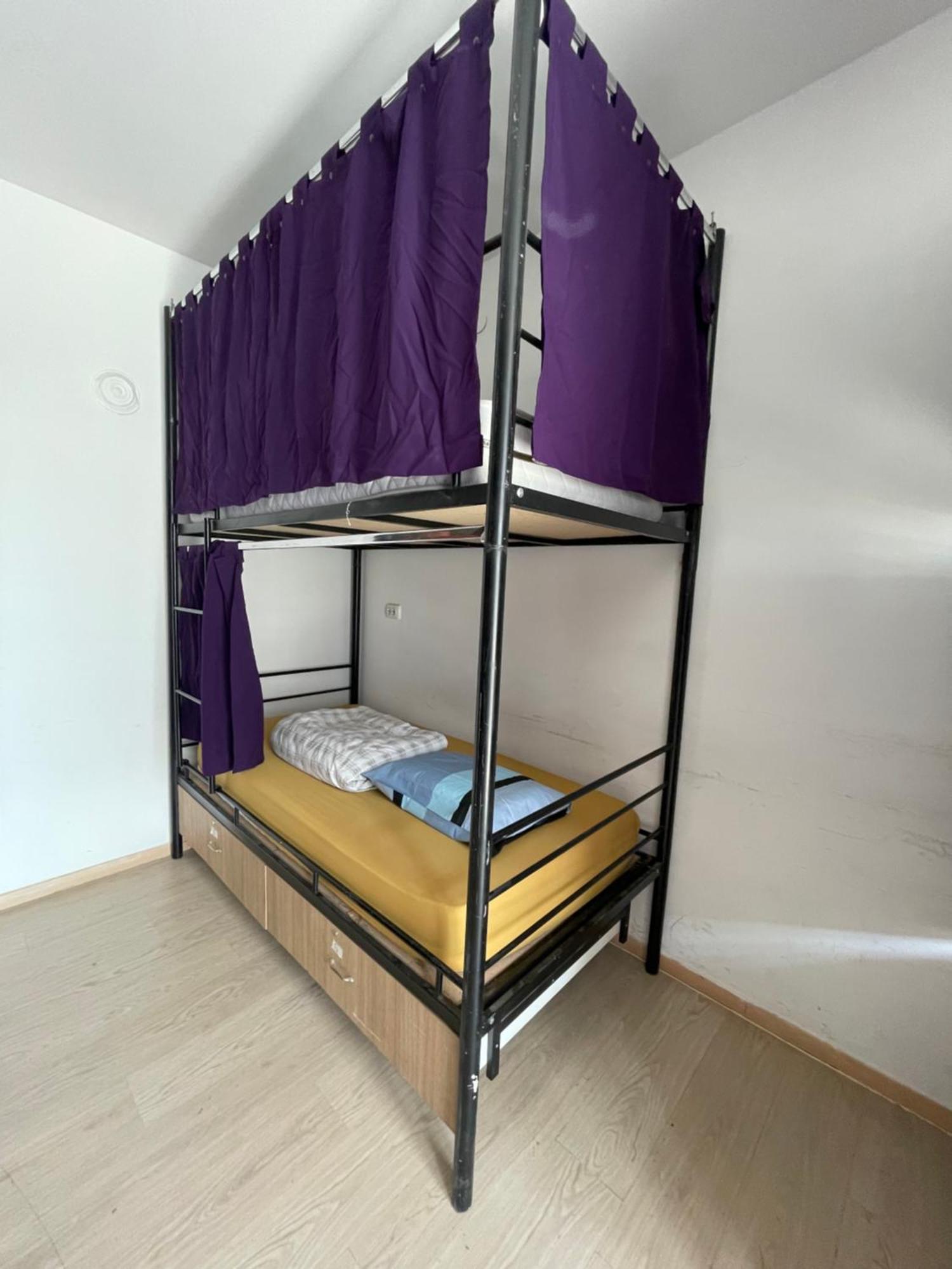 Newborn Comfort Hostel The Biggest Hostel Of Town With Best Location พริสตีนา ภายนอก รูปภาพ